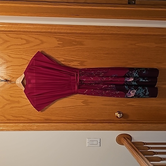 Vintage 1980s wrap around dress in magenta, purple and teal. Size 13/14. - Picture 2 of 3